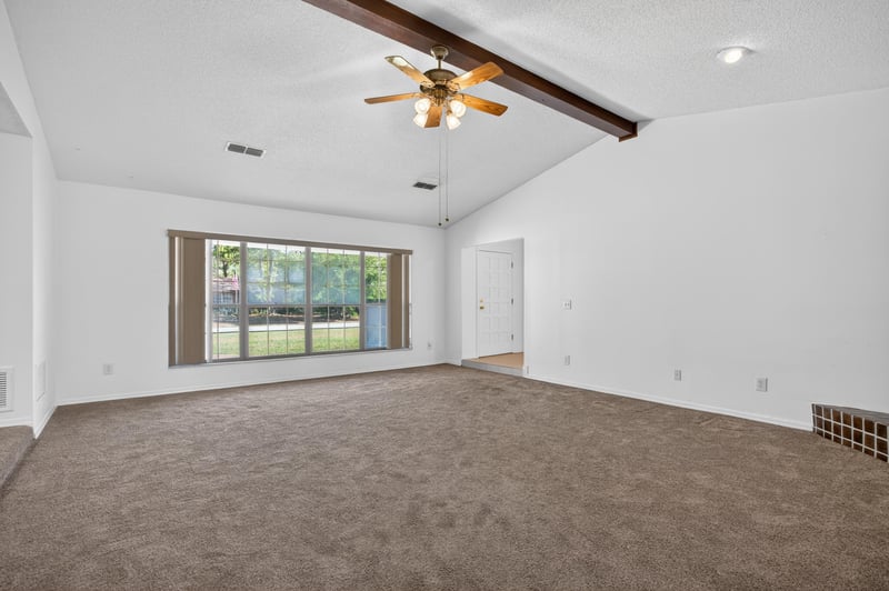 Photo 6 of 2027 Sussex Dr S, Orange Park, FL 32073, photographed by Megapixeler