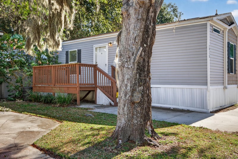 Photo 7 of 2925 Darlene Dr, Atlantic Beach, FL 32233, photographed by Megapixeler