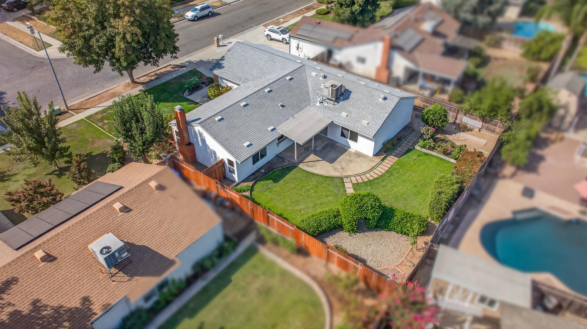 3208 E Palo Alto Ave, photo 9