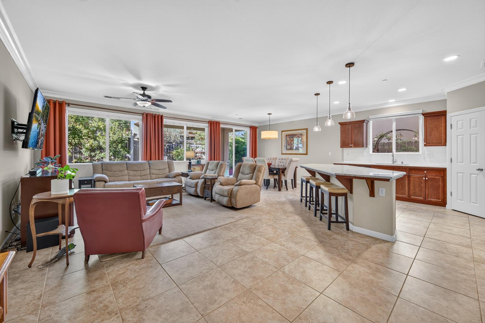 3501 Griffith Ave, photo 10