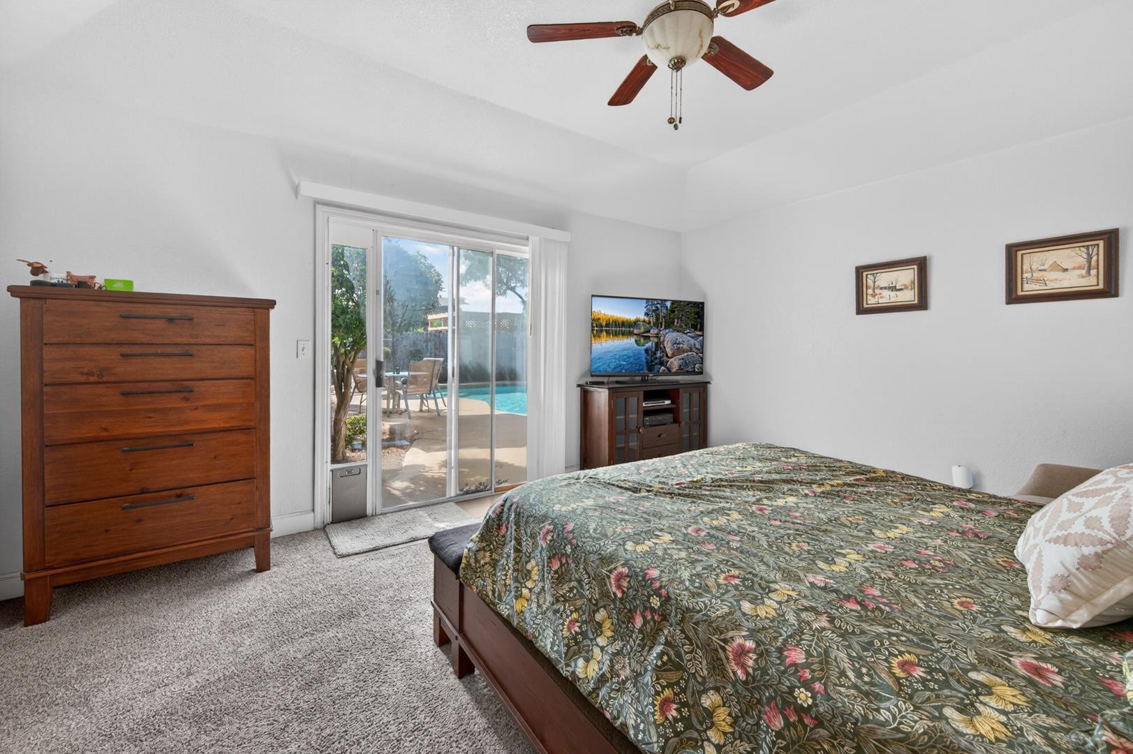 6367 N Selland Ave, photo 41