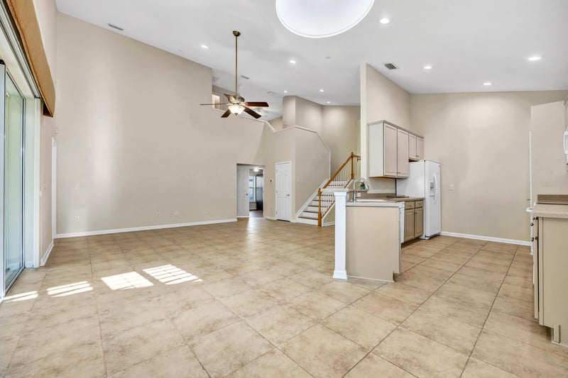 Photo 9 of 9213 Sugar Meadow Trail, Jacksonville, FL 32256, photographed by Megapixeler