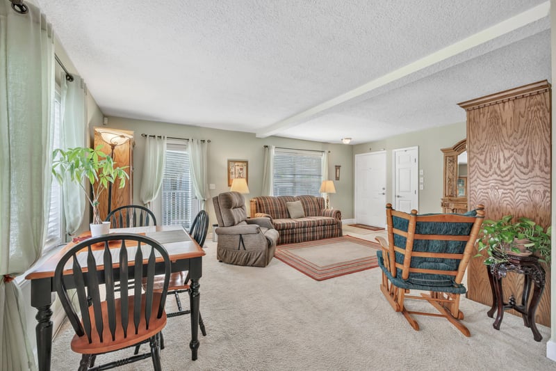 Photo 6 of 3434 Blanding Blvd unit 214, Jacksonville, FL 32210, photographed by Megapixeler