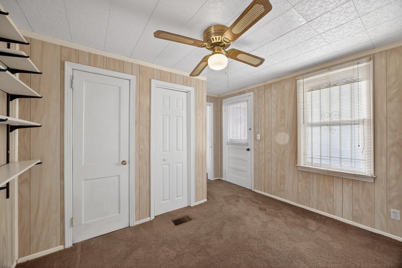 Photo 22 of 345 E 44th St, Jacksonville, FL 32208, photographed by Megapixeler