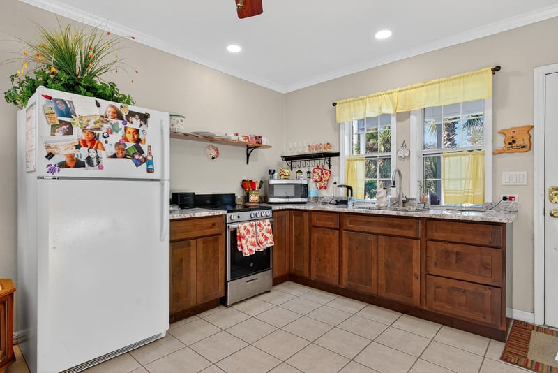 Photo 17 of 229 Dondanville Rd, St. Augustine, FL 32080, photographed by Megapixeler