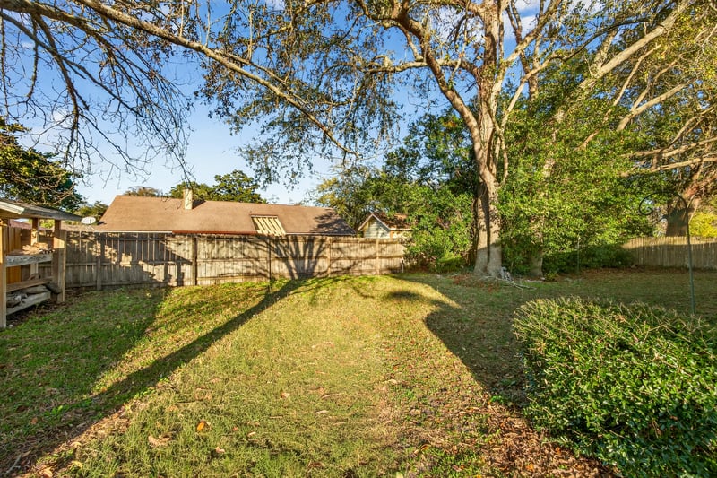 Photo 41 of 2479 Stonebridge Dr, Orange Park, FL 32065, photographed by Megapixeler