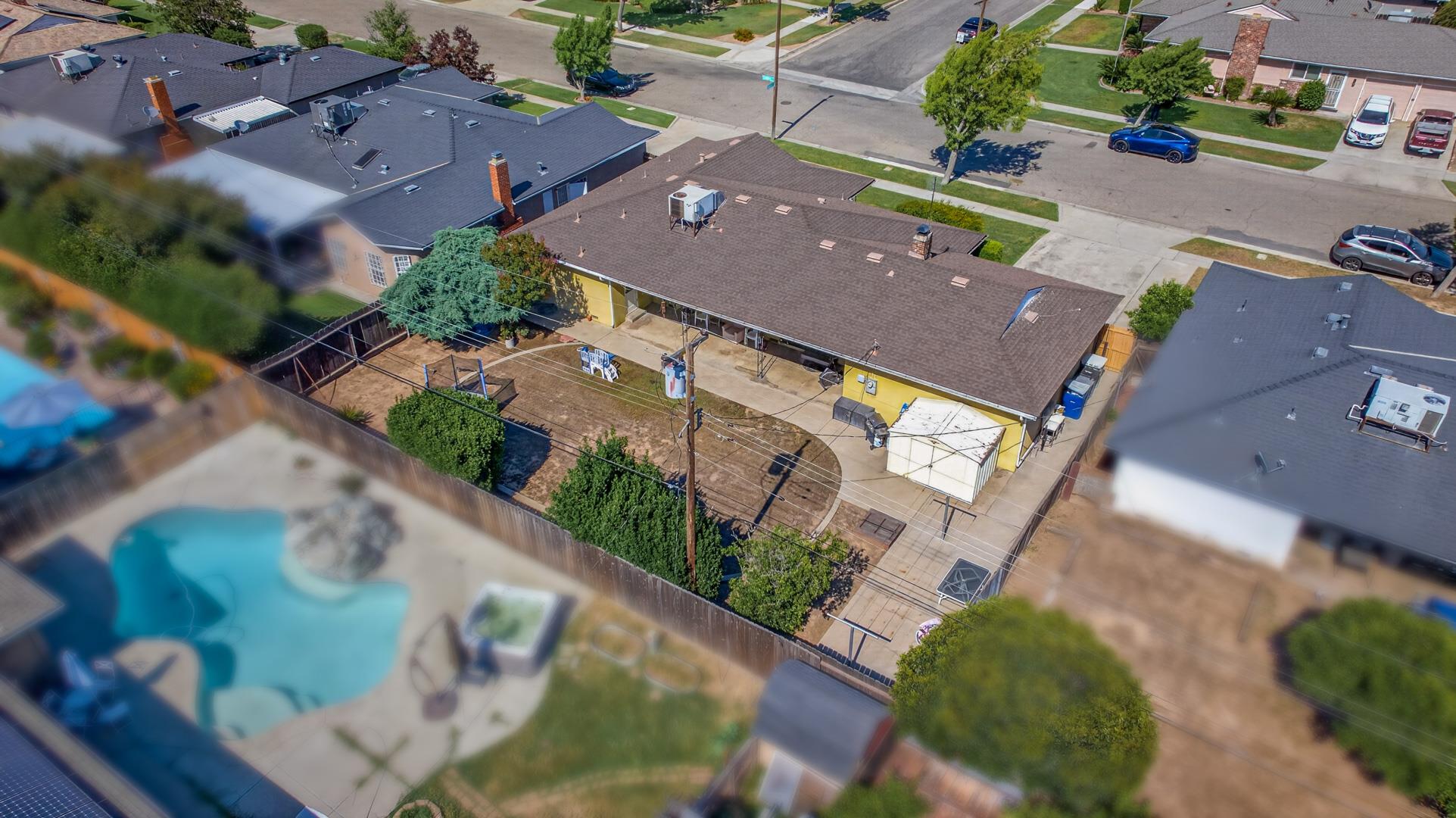 5521 N Callisch Ave, photo 10