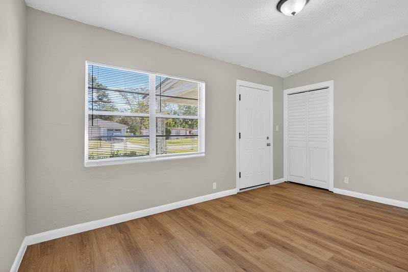 Photo 9 of 5822 Begonia Rd, Jacksonville, FL 32209, photographed by Megapixeler