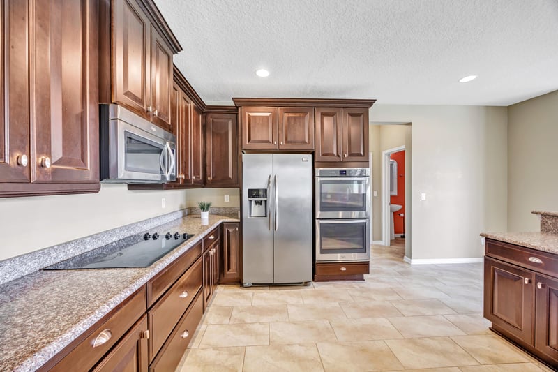 Photo 19 of 12237 Woodview Dr, Jacksonville, FL 32246, photographed by Megapixeler