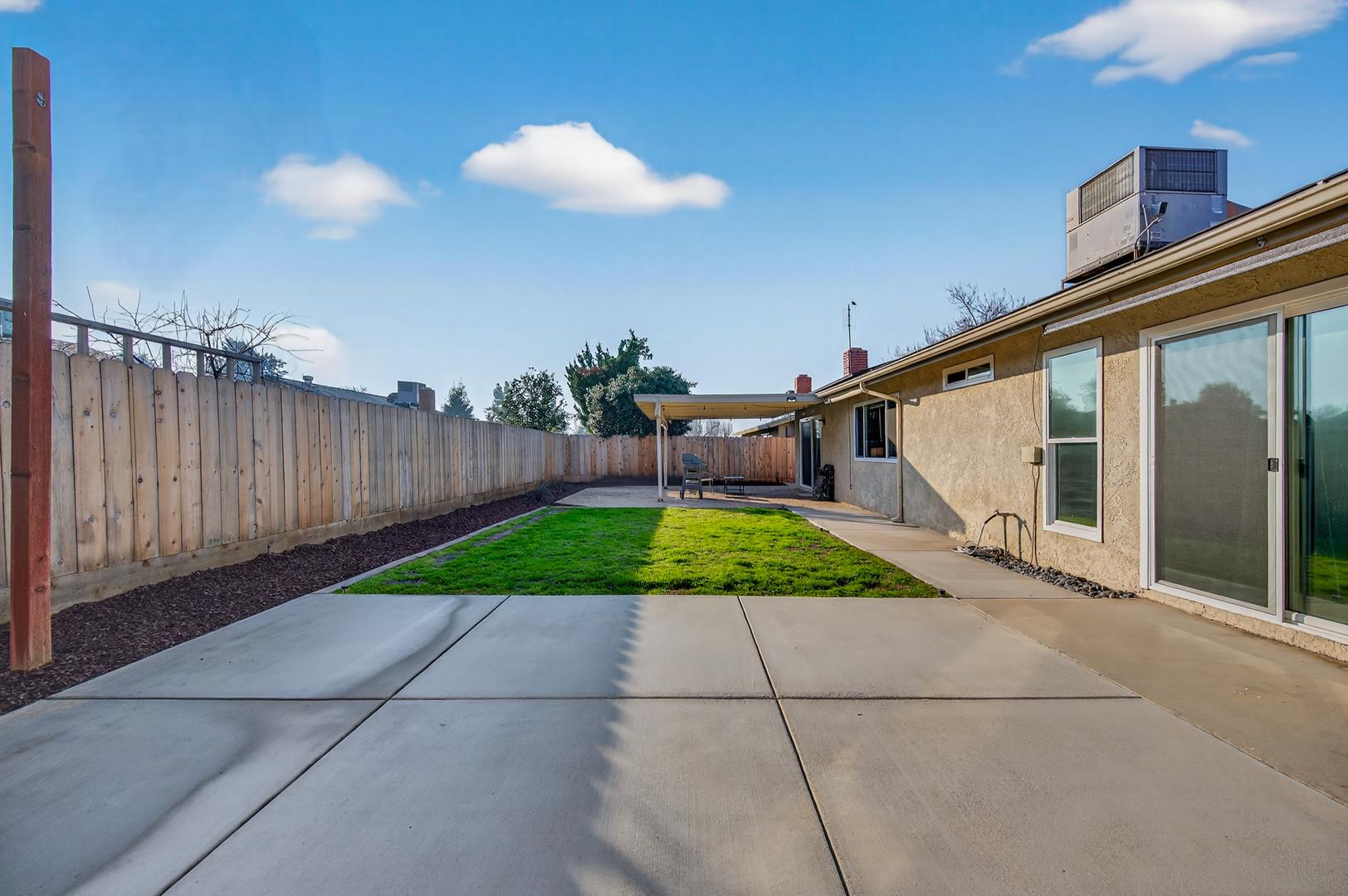 1506 Robinwood Ave, photo 49