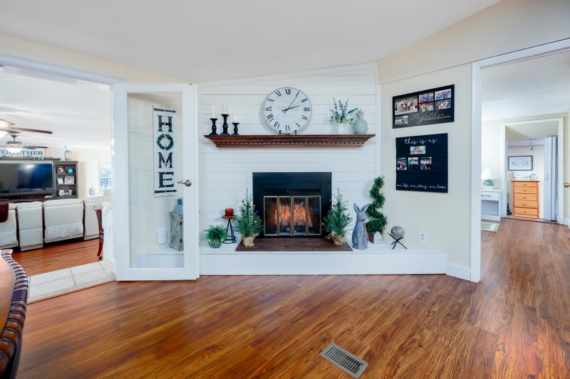 Fireplace at 8983 Noroad, Jacksonville, FL 32210