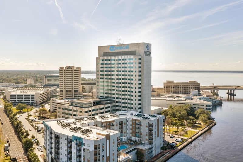 Photo 4 of 841 Prudential Dr, Jacksonville, FL 32207, photographed by Megapixeler