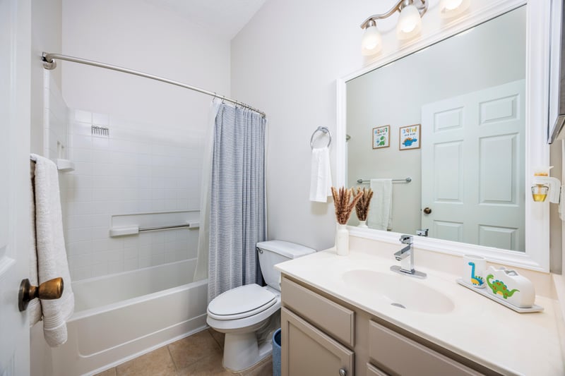 Bathroom at 526 Silverbell Ct, Jacksonville, FL 32259