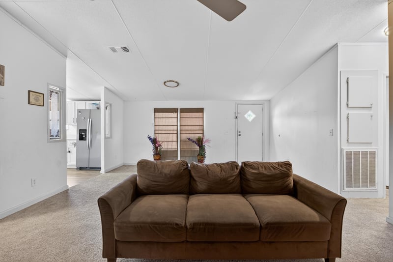 Photo 9 of 8016 Buttercup St, Jacksonville, FL 32210, photographed by Megapixeler