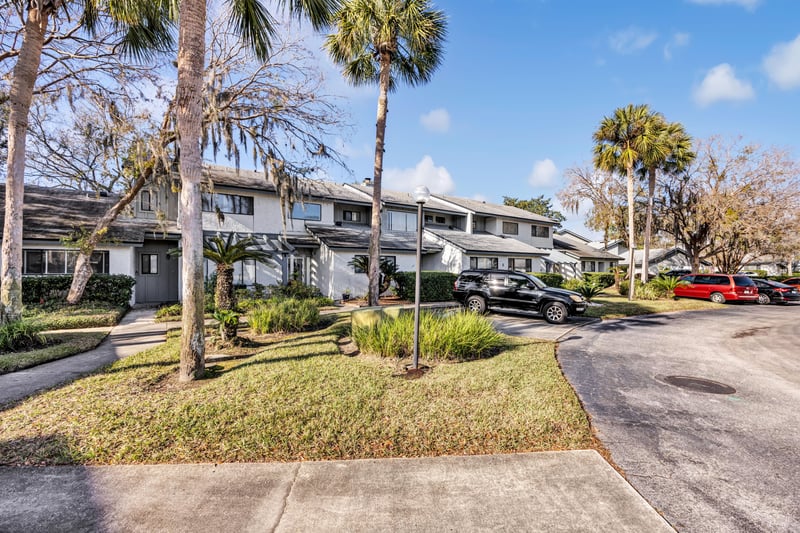 Photo 1 of 9360 Craven Rd unit 301, Jacksonville, FL 32257, photographed by Megapixeler