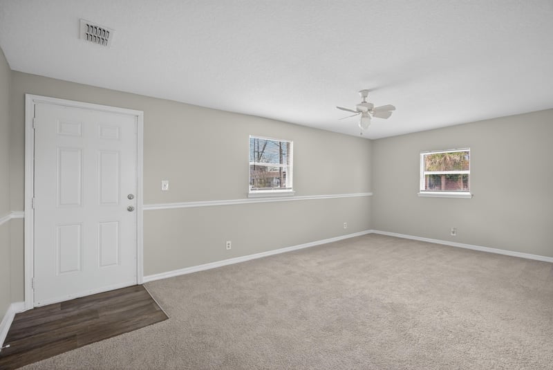 Photo 11 of 2028 Hartridge St, Jacksonville, FL 32209, photographed by Megapixeler