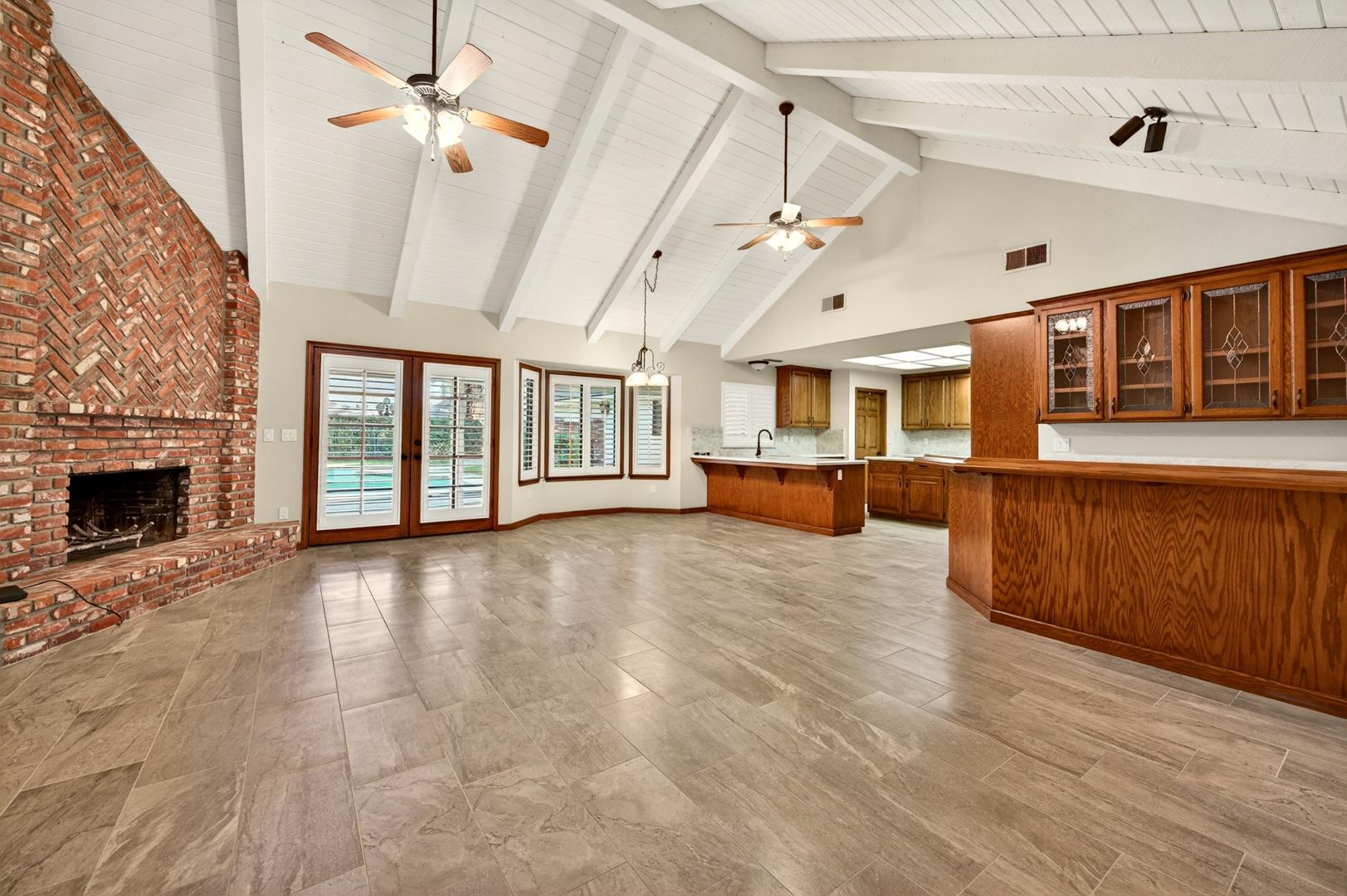 816 E Country View Cir, photo 24