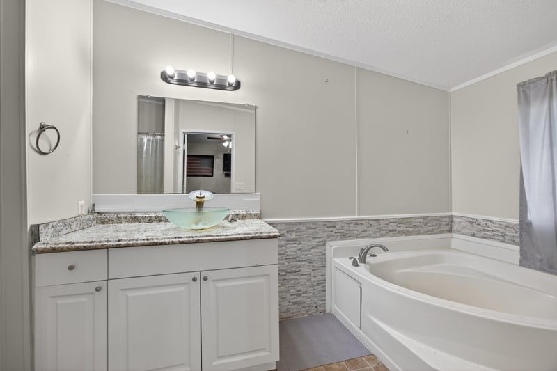 Photo 14 of 3423 NW 183rd St, Starke, FL 32091, photographed by Megapixeler