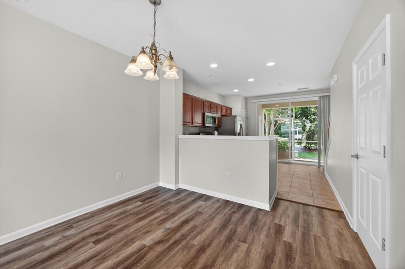 Photo 11 of 8098 Summer Palm Ct, Jacksonville, FL 32256, photographed by Megapixeler