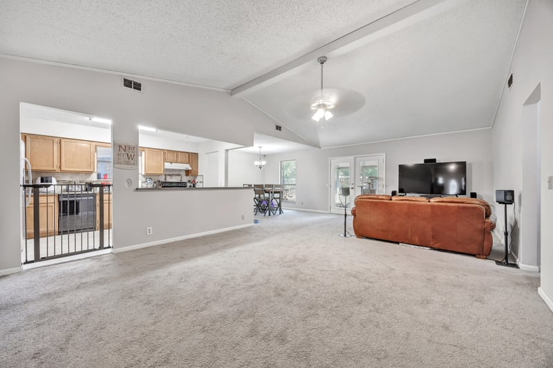 Photo 7 of 7650 Cranberry Ln S, Jacksonville, FL 32244, photographed by Megapixeler