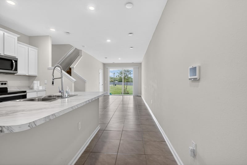 Entrance at 8210 Larose Rd, Jacksonville, FL 32211