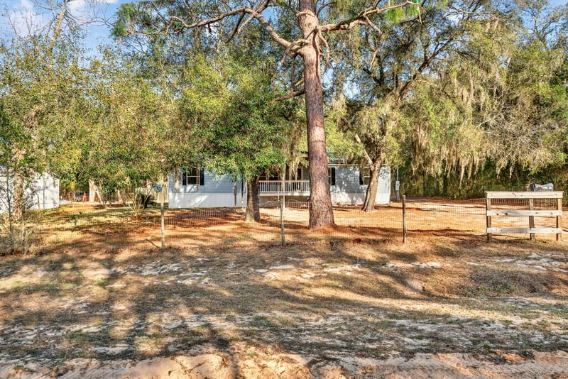 Photo 47 of 7595 Oak Forest Rd, Keystone Heights, FL 32656, photographed by Megapixeler
