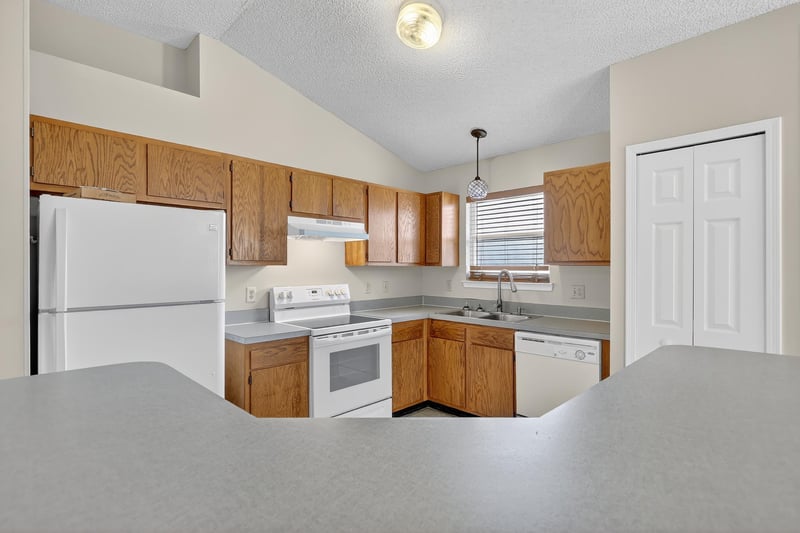 Kitchen at 12119 Cancun Dr, Jacksonville, FL 32225