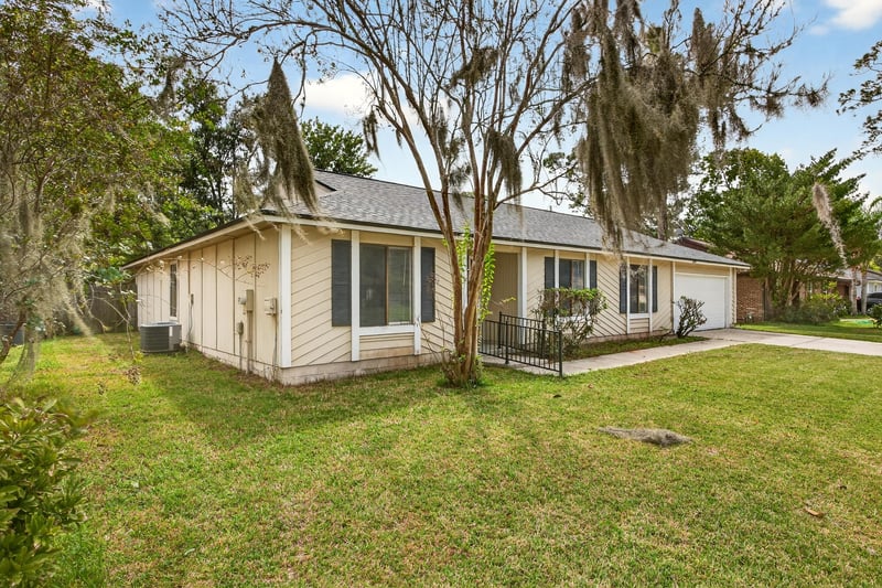 Photo 4 of 4294 Tanglewilde Dr S, Jacksonville, FL 32257, photographed by Megapixeler
