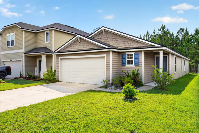 Photo 4 of 15679 Strawberry Roan Ct, Jacksonville, FL 32234, photographed by Megapixeler