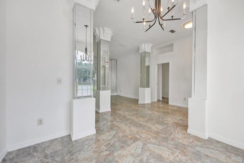 Photo 14 of 435 Jax Estates Dr N, Jacksonville, FL 32218, photographed by Megapixeler