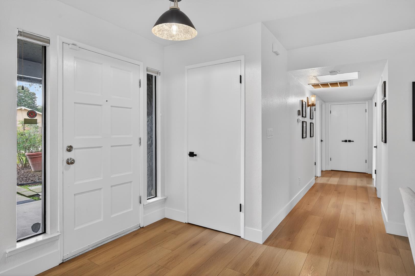 6610 N Garden Ave, photo 33