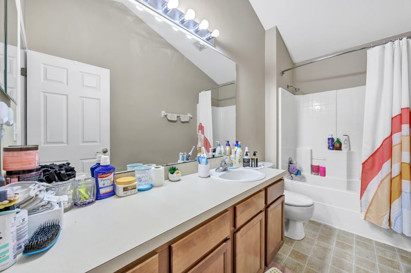 Photo 23 of 8064 Tuxford Ln, Jacksonville, FL 32244, photographed by Megapixeler