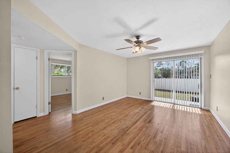 Photo 6 of 2619 Parental Home Rd unit 2, Jacksonville, FL 32216, photographed by Megapixeler