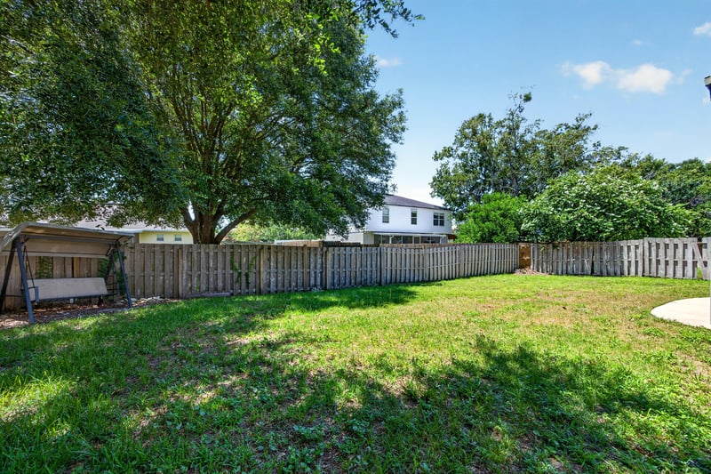 Backyard with grass and fenced yard at 3428 Glenn Hollow Ct, Jacksonville, FL 32226