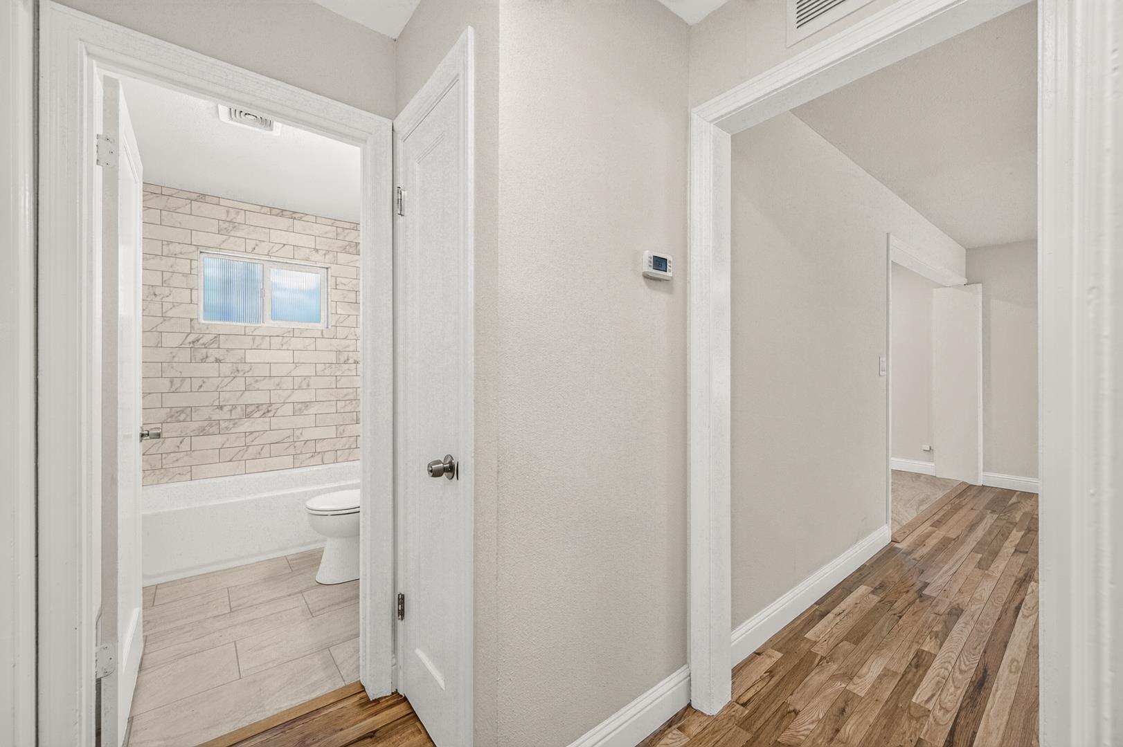 680 W Sample Ave, photo 19