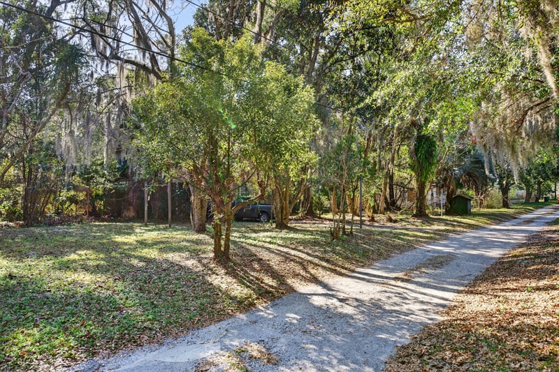 Photo 26 of 9620 Gibson Ave, Jacksonville, FL 32208, photographed by Megapixeler