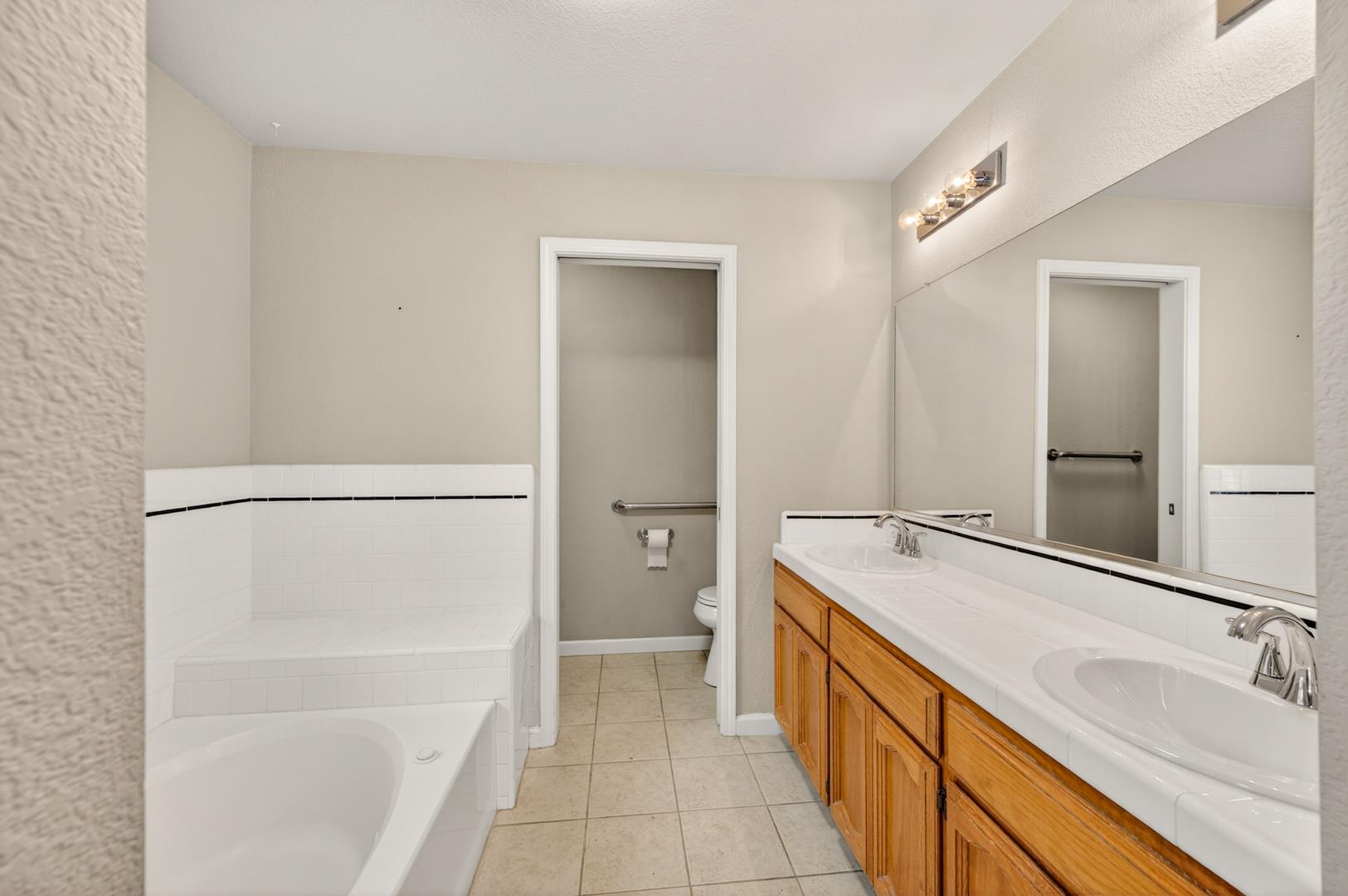 2375 Fallbrook Ave, photo 47