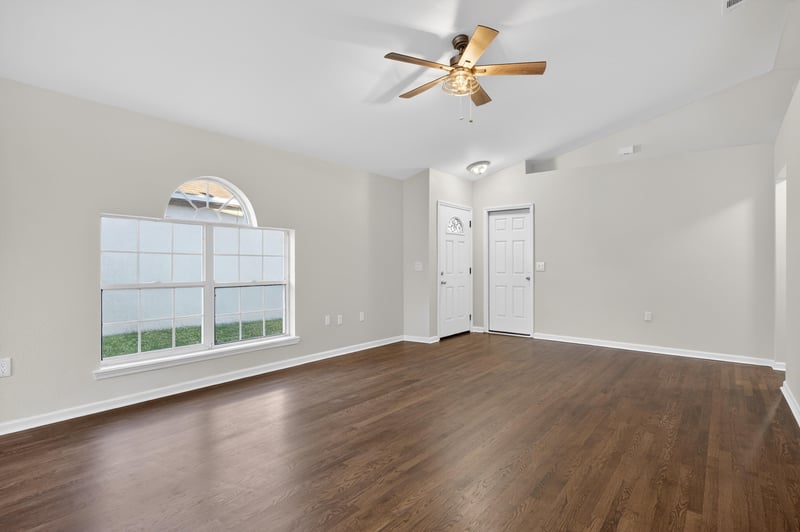 Photo 8 of 1574 Slash Pine Ct, Orange Park, FL 32073, photographed by Megapixeler