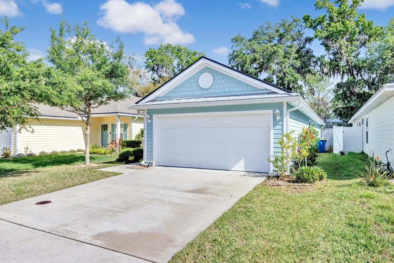 Photo 3 of 2295 Sandy Bay Ln, Jacksonville, FL 32233, photographed by Megapixeler