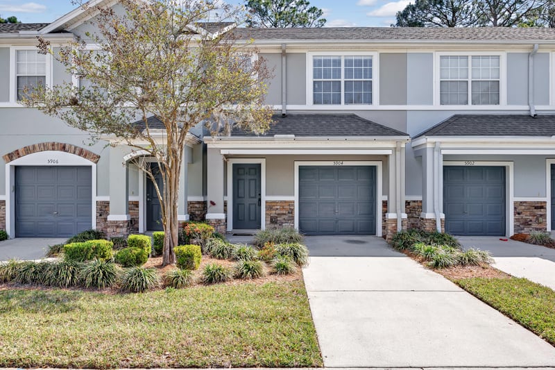 Photo 1 of 5904 Rocky Mt Dr, Jacksonville, FL 32258, photographed by Megapixeler