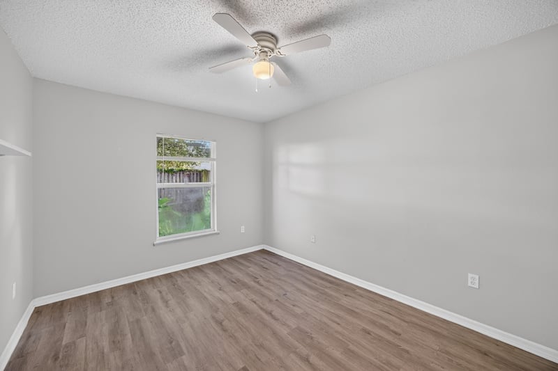 Photo 37 of 5563 Westland Station Rd, Jacksonville, FL 32244, photographed by Megapixeler