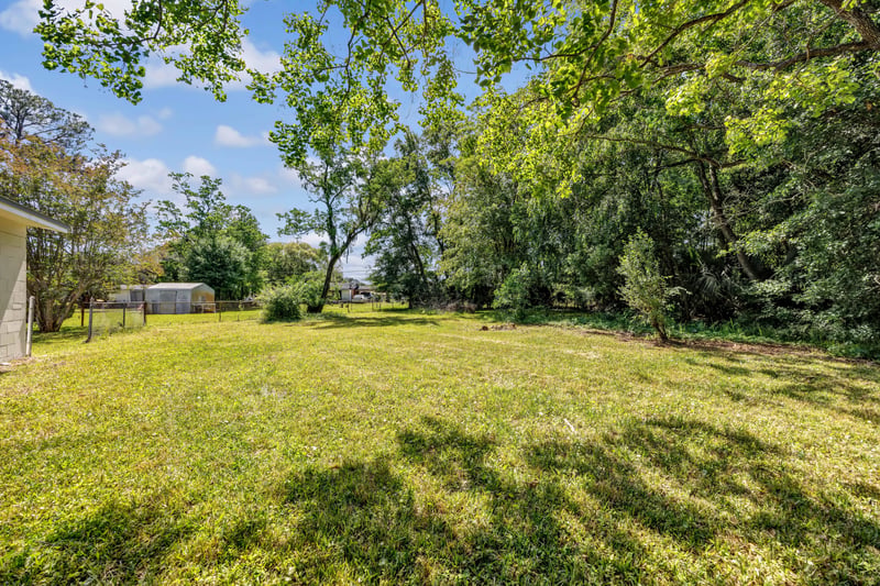 Photo 28 of 5736 Kinlock Ct, Jacksonville, FL 32219, photographed by Megapixeler