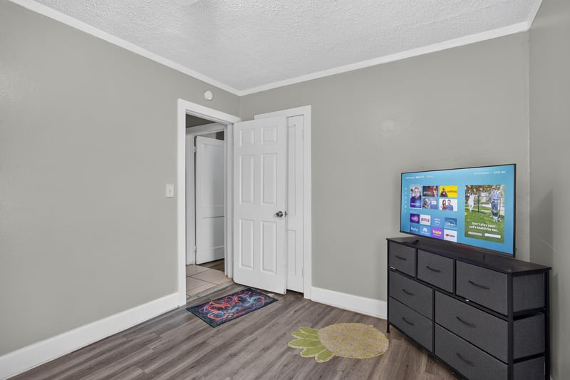 Photo 37 of 1811 Whitner St, Jacksonville, FL 32209, photographed by Megapixeler