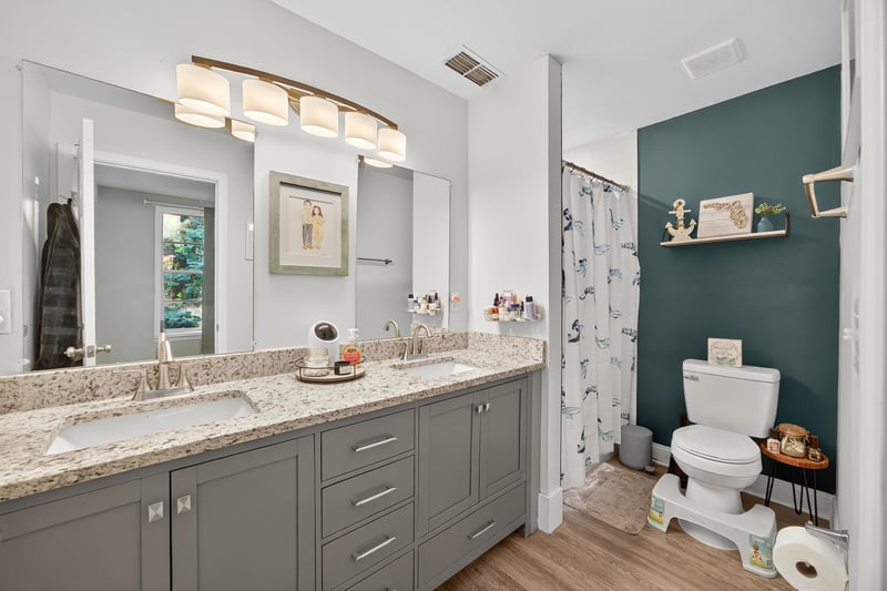 Photo 17 of 2712 Cherrywood Rd, Jacksonville, FL 32210, photographed by Megapixeler
