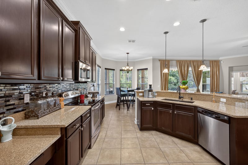 Photo 20 of 1033 Southern Hills Dr, Orange Park, FL 32065, photographed by Megapixeler