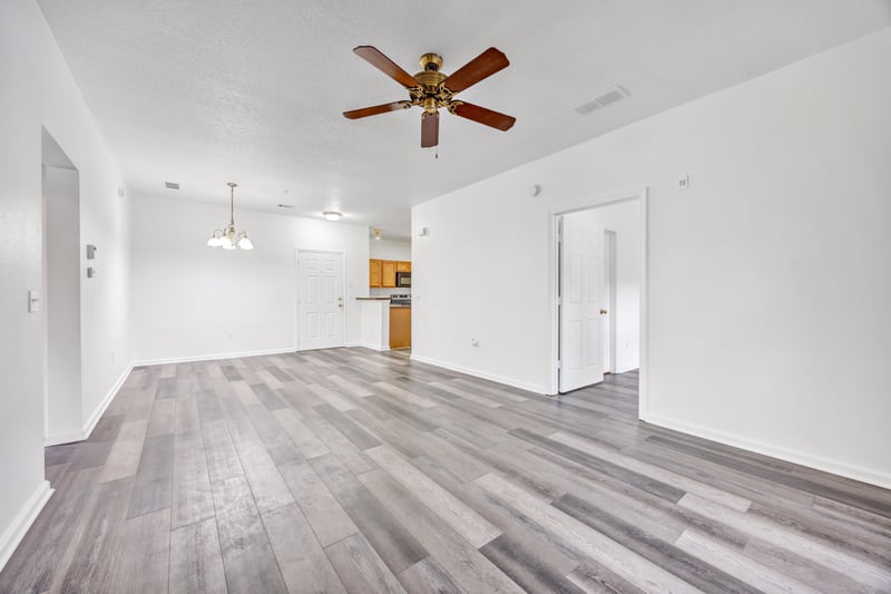 Photo 11 of 3641 Kirkpatrick Cir, Jacksonville, FL 32210, photographed by Megapixeler