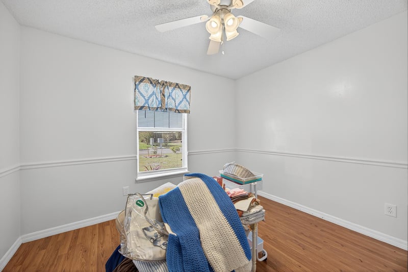 yirayma (37) at 7613 Chelmsford Dr, Jacksonville, FL 32244