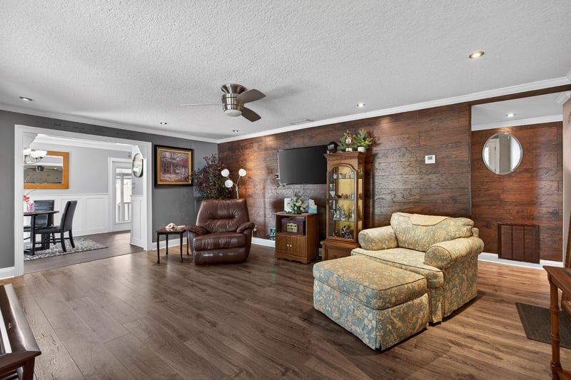 Photo 6 of 3561 Capper Rd, Jacksonville, FL 32218, photographed by Megapixeler