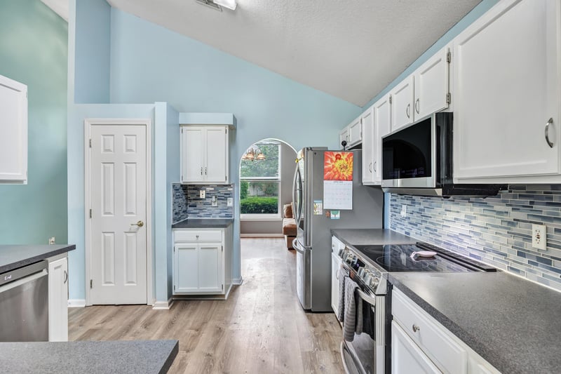 Photo 13 of 3719 Sea Hawk St E, Jacksonville, FL 32224, photographed by Megapixeler