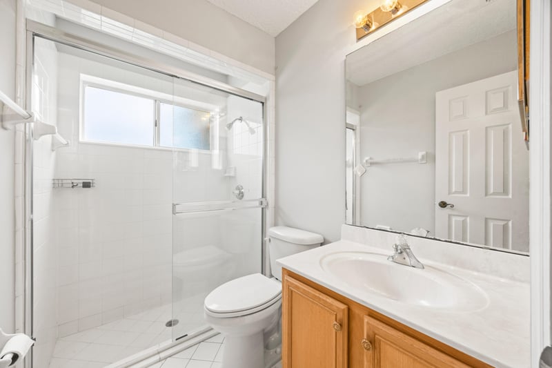 Linda (7) at 1625 Pinecrest Dr, Orange Park, FL 32003